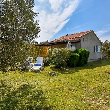 House Zora Сasa de vacaciones Otok Zizanj
