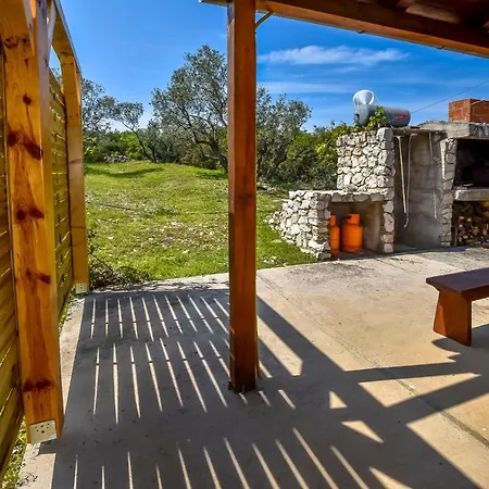 House Zora Casa de Férias