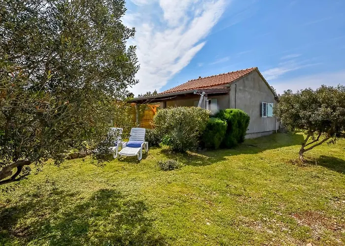House Zora Vikendica Otok Zizanj